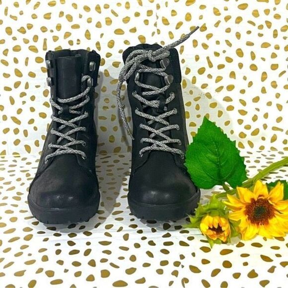 Universal Thread Combat Boots - Picture 3 of 16